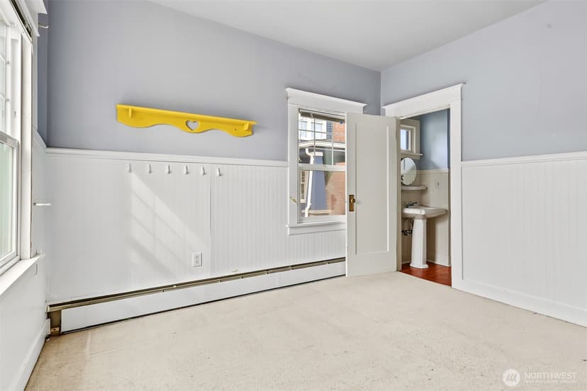 Property photo for 1010 Rucker Avenue, Everett photo 21