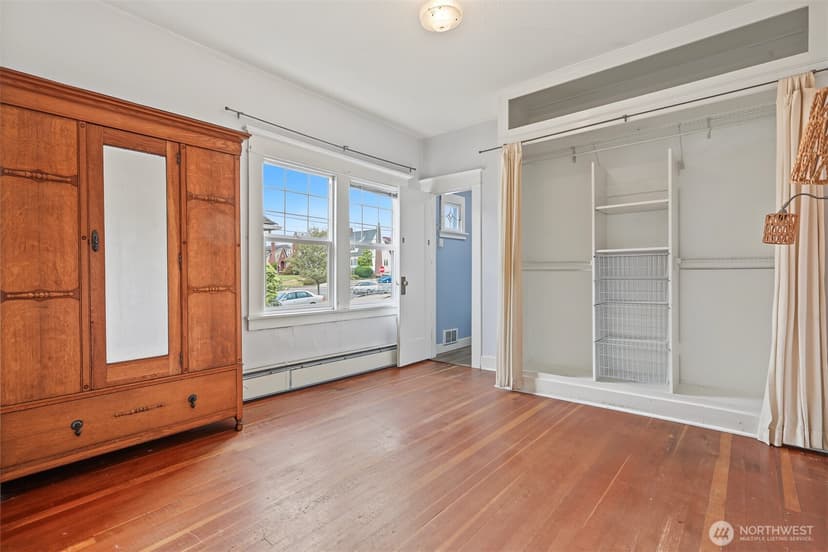Property photo for 1010 Rucker Avenue, Everett photo 19
