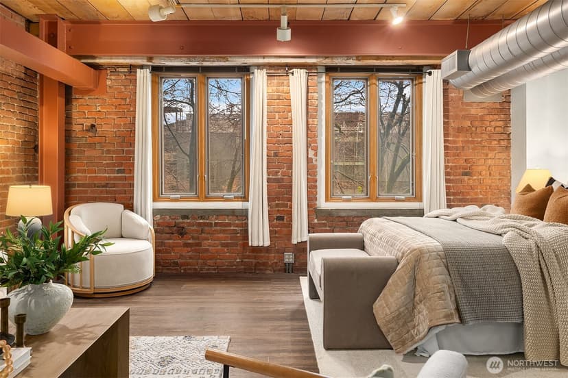 Property photo for 1507 Western Avenue #R201, Seattle photo 4