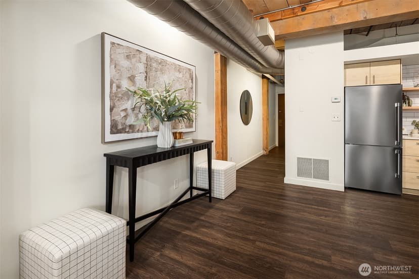 Property photo for 1507 Western Avenue #R201, Seattle photo 12
