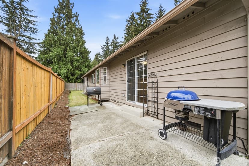 Property photo for 104 Barbara Lane, Everett photo 23