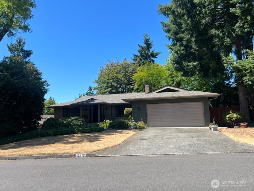 Property photo for 6817 129th Place SE, Bellevue