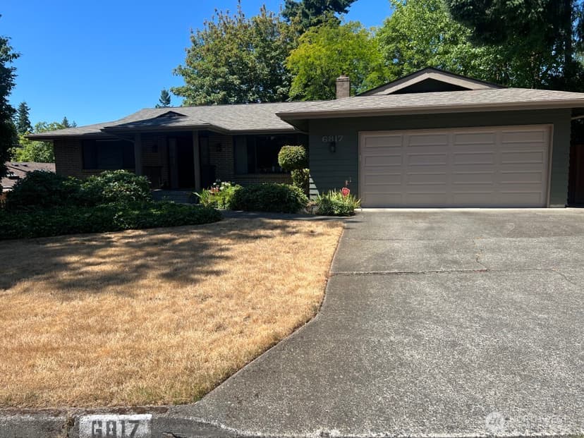 Property photo for 6817 129th Place SE, Bellevue photo 2