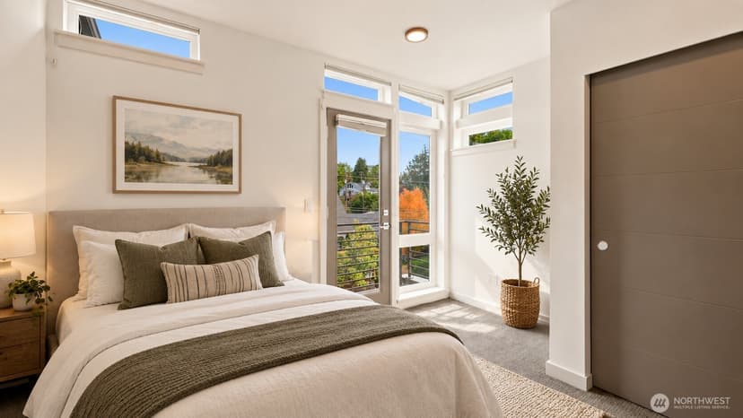 Property photo for 7459 Woodlawn Avenue NE #A, Seattle photo 11
