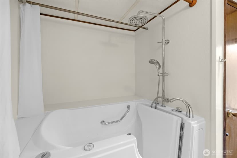 Property photo for 5810 Fleming Street #23, Everett photo 24