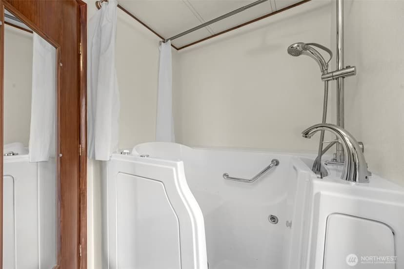 Property photo for 5810 Fleming Street #23, Everett photo 22