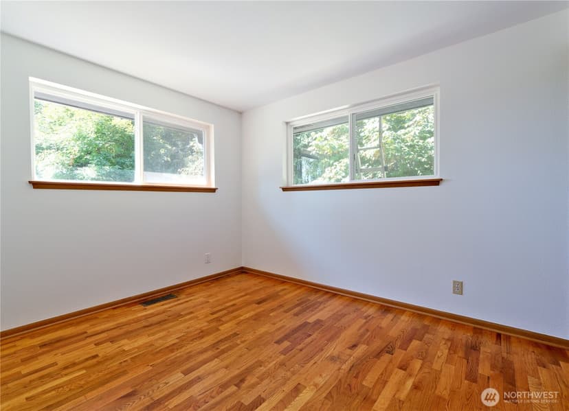 Property photo for 8004 S 134th Street, Seattle photo 16
