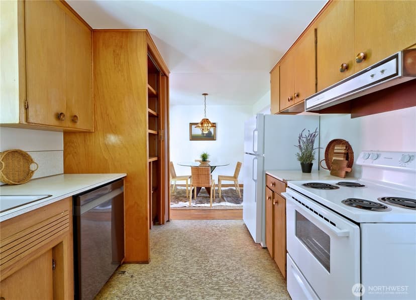 Property photo for 8004 S 134th Street, Seattle photo 8
