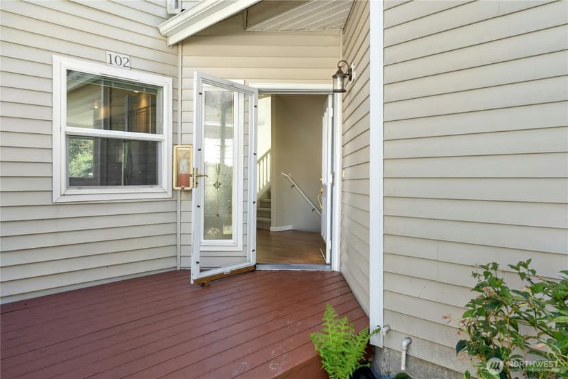 Property photo for 9821 NE Riverbend Drive #C 102, Bothell photo 6