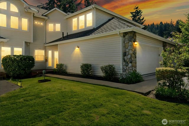 Property photo for 9821 NE Riverbend Drive #C 102, Bothell photo 5