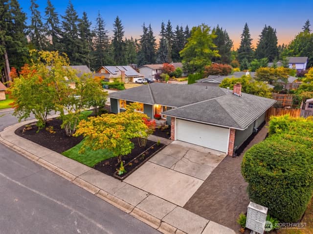 Property photo for 14219 NE 64th Court, Redmond