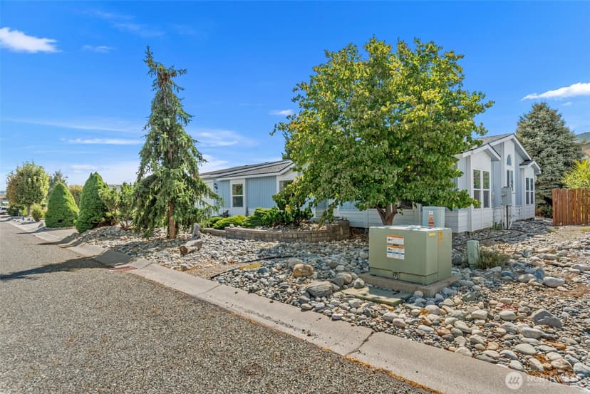 Property photo for 944 Sunrise Drive, Manson photo 39