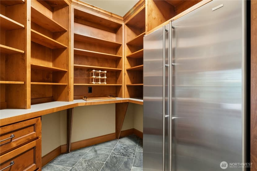 Property photo for 21241 SE 40th Street, Sammamish photo 14