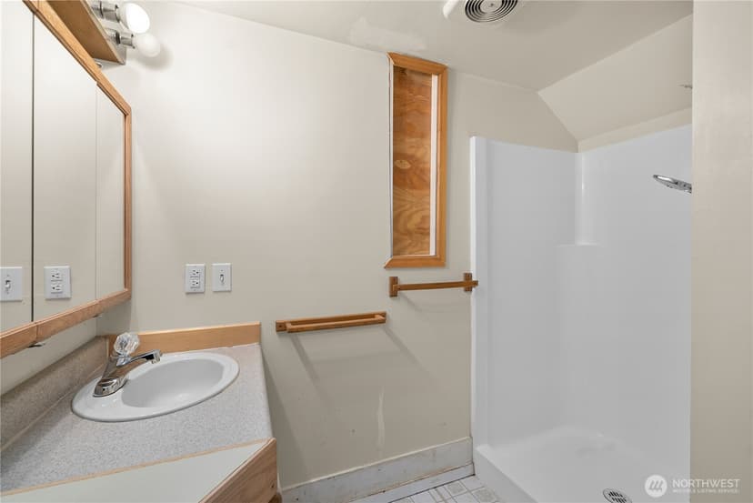 Property photo for 2821 Grade Road, Lake Stevens photo 27