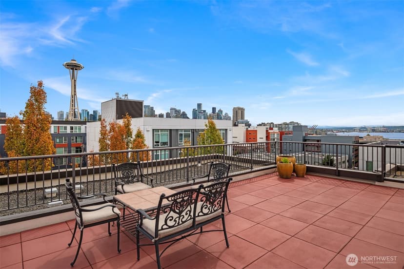 Property photo for 323 Queen Anne Avenue N #202, Seattle photo 21