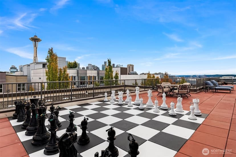 Property photo for 323 Queen Anne Avenue N #202, Seattle photo 23