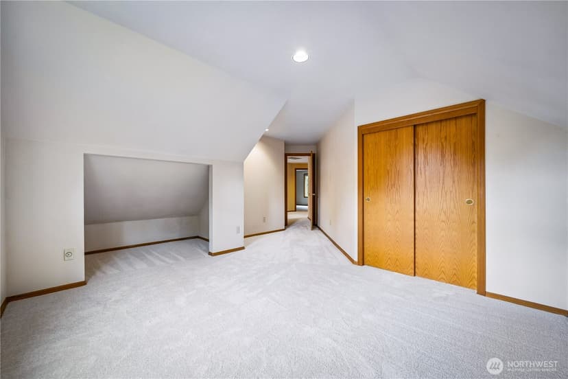 Property photo for 6912 65th Avenue W, Lakewood photo 35