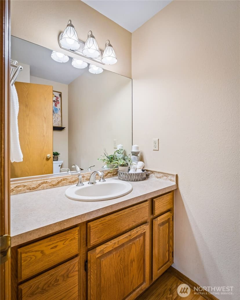 Property photo for 6912 65th Avenue W, Lakewood photo 23