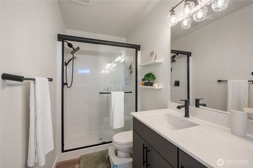 Property photo for 2527 Gibson Road #C4, Everett photo 18