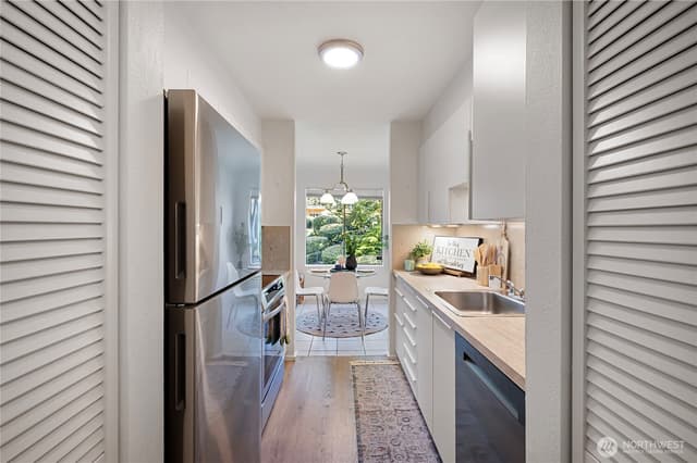 Property photo for 14510 124th Avenue NE #E35, Kirkland photo 5