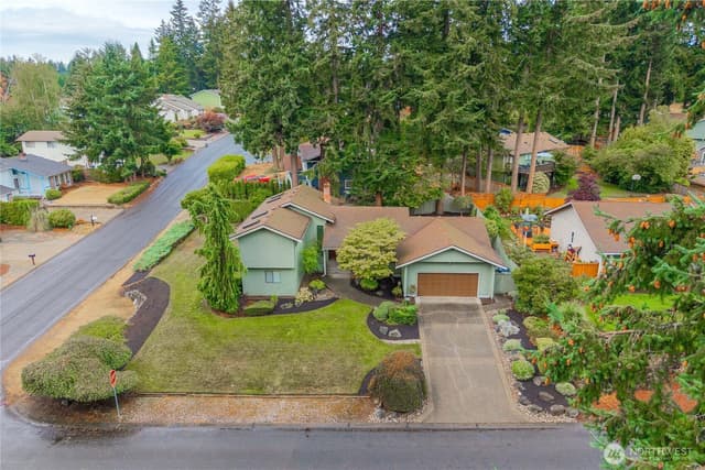 Property photo for 5108 60th Avenue Ct W, University Place photo 2