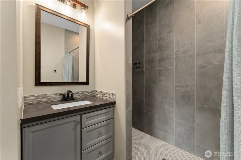 Property photo for 2259 Washington Street, Manson photo 32