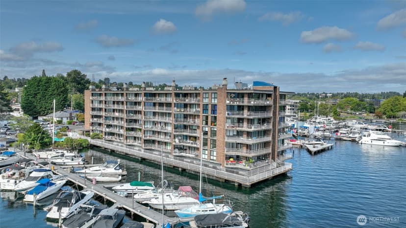 Property photo for 9500 Rainier Avenue S #312, Seattle photo 2