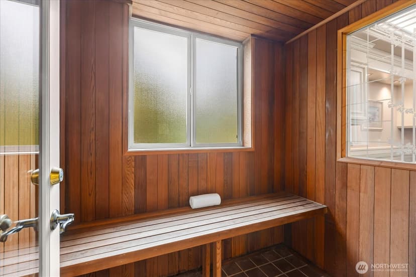 Property photo for 1512 9th Avenue N, Edmonds photo 23