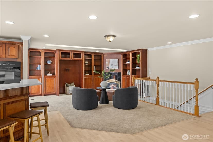 Property photo for 1512 9th Avenue N, Edmonds photo 10