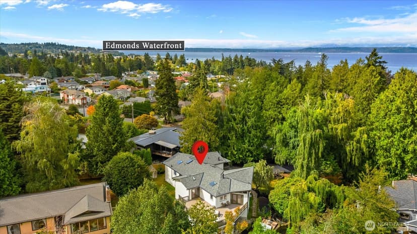 Property photo for 1512 9th Avenue N, Edmonds photo 39