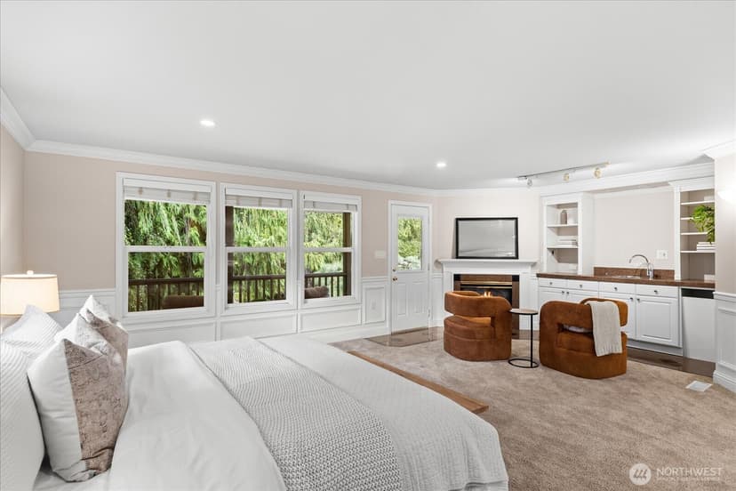 Property photo for 1512 9th Avenue N, Edmonds photo 14