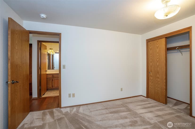 Property photo for 8014 53rd Street W, University Place photo 21