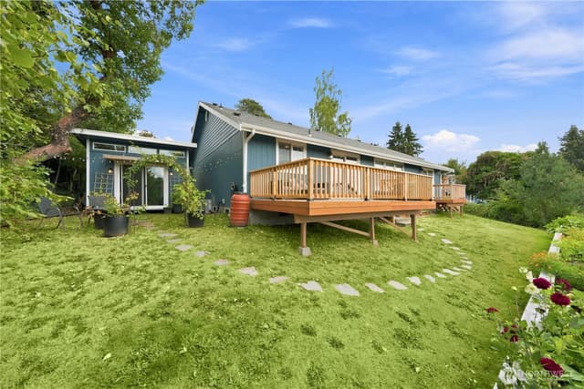Property photo for 10217 21st Avenue SW, Seattle photo 4