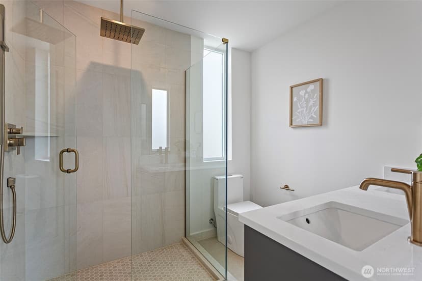 Property photo for 6318 41st Avenue SW #F, Seattle photo 24
