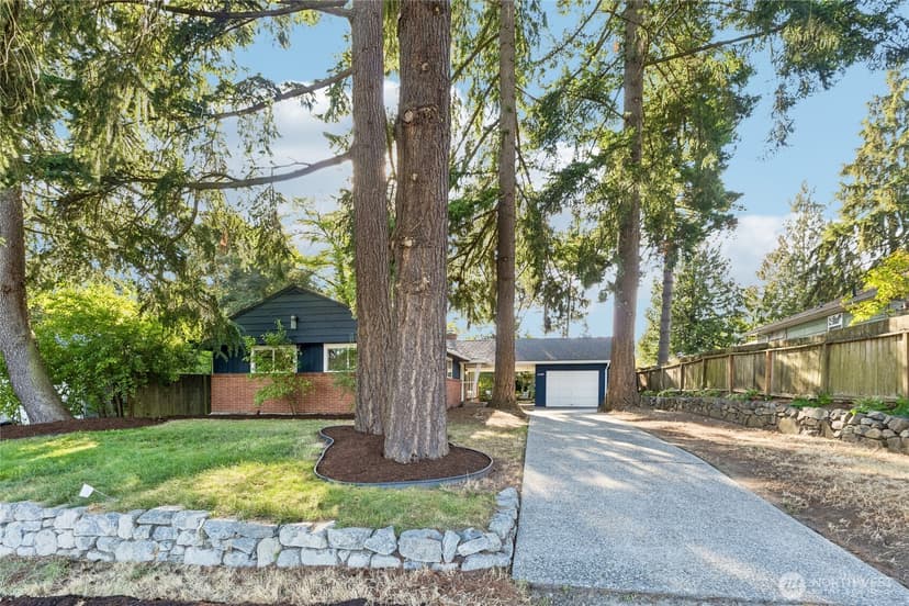 Property photo for 11409 11th Avenue SW, Seattle photo 26