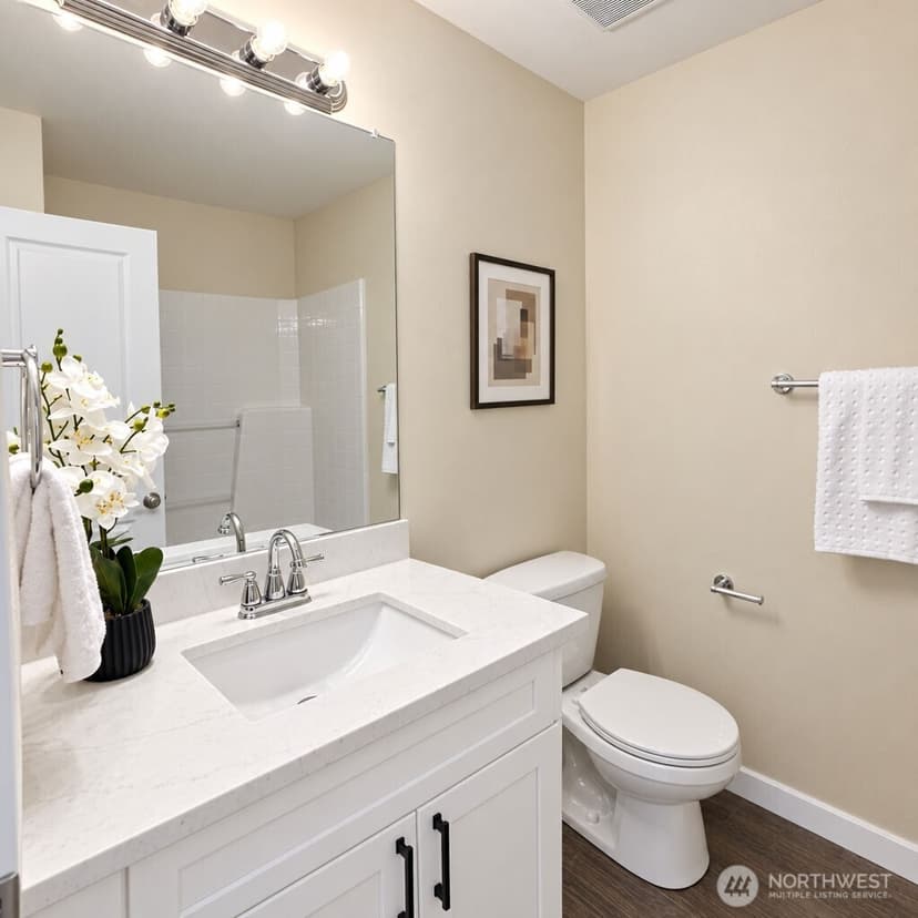 Property photo for 17317 13th Avenue SE, Bothell photo 19