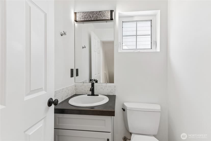 Property photo for 5030 Delridge Way SW #A, Seattle photo 17