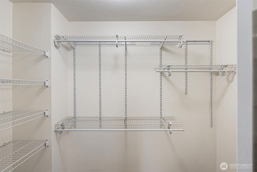 Property photo for 5828 S 234th Place #6-3, Kent photo 13