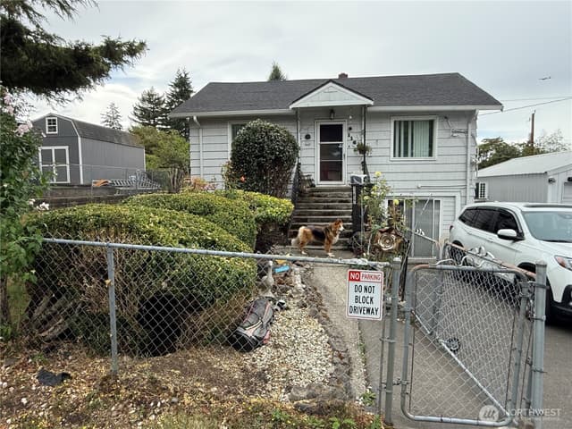 Property photo for 11627 24th Avenue S, Seattle