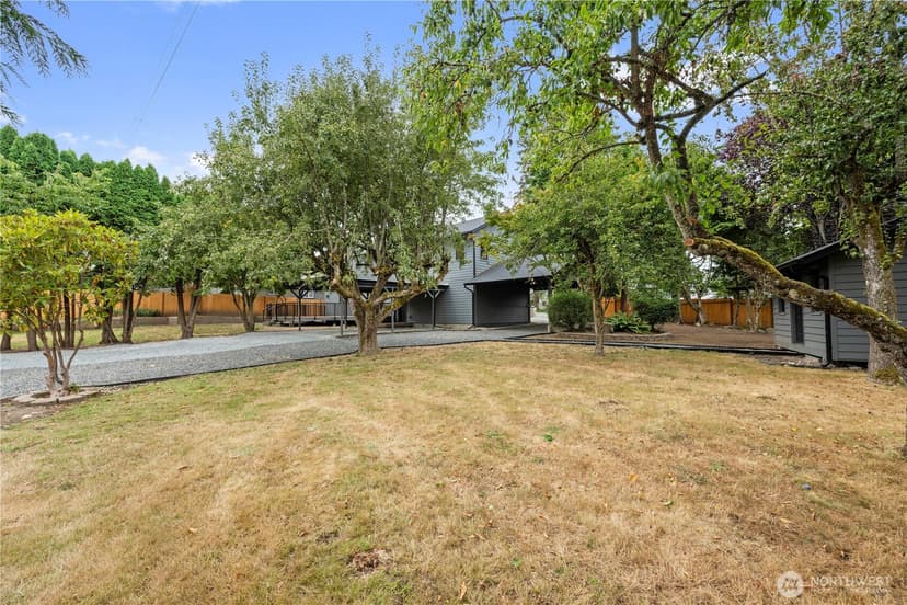 Property photo for 130 203rd Place SW, Lynnwood photo 5