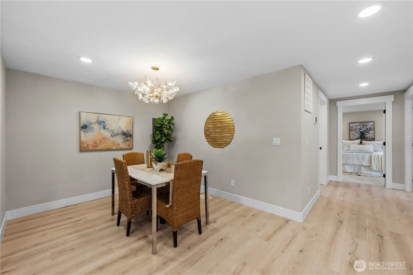 Property photo for 130 203rd Place SW, Lynnwood photo 13