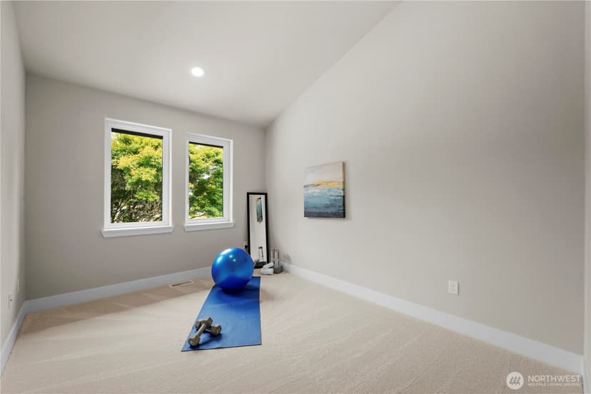 Property photo for 130 203rd Place SW, Lynnwood photo 22