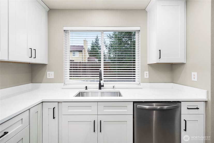 Property photo for 23444 SE 246th Place, Maple Valley photo 11