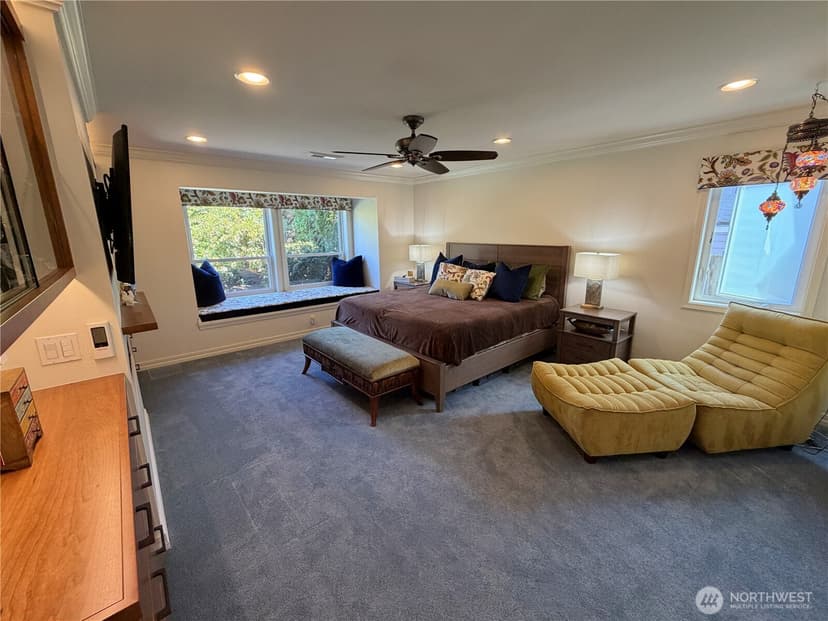 Property photo for 609 13th Avenue W, Kirkland photo 19