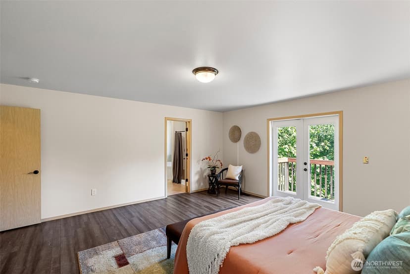 Property photo for 4959 Long Lake Road SE, Port Orchard photo 19