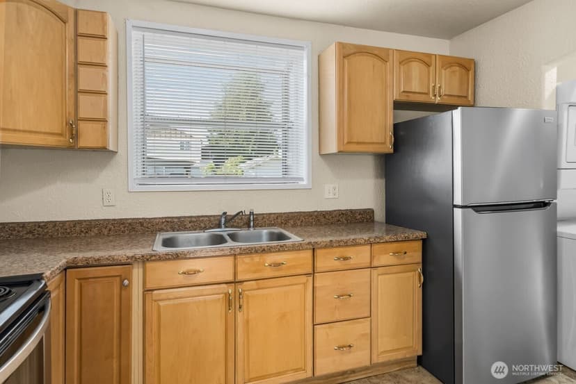 Property photo for 821 E 60th Street, Tacoma photo 17