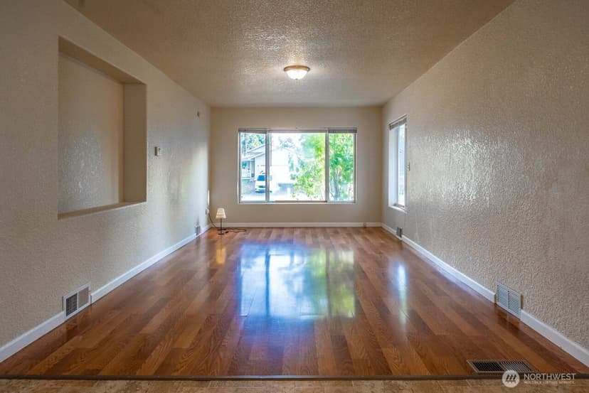Property photo for 821 E 60th Street, Tacoma photo 18