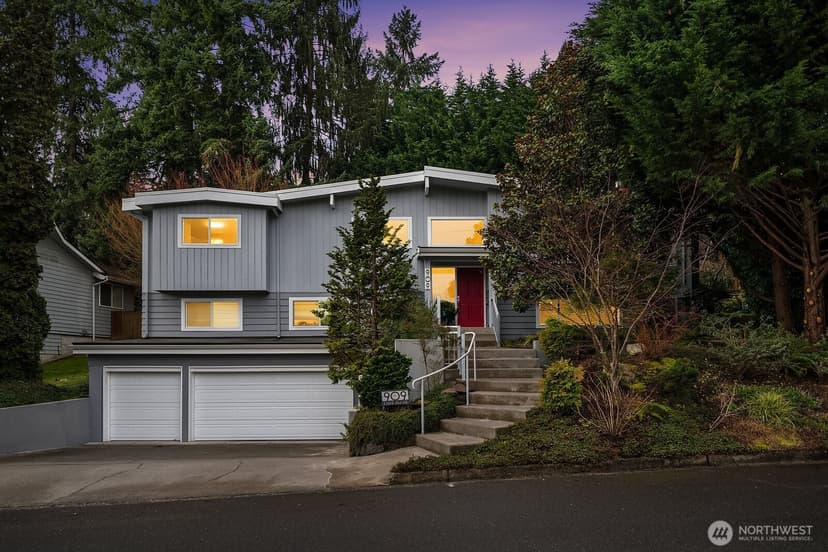 Property photo for 909 110th Avenue SE, Bellevue photo 38