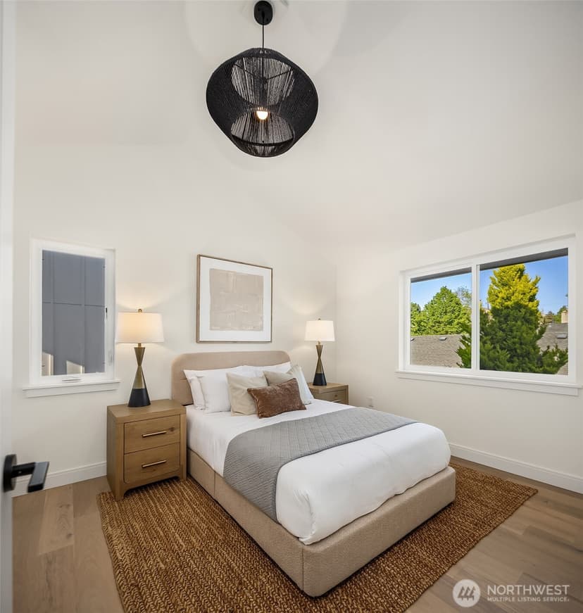 Property photo for 9004 5th Avenue S, Seattle photo 14