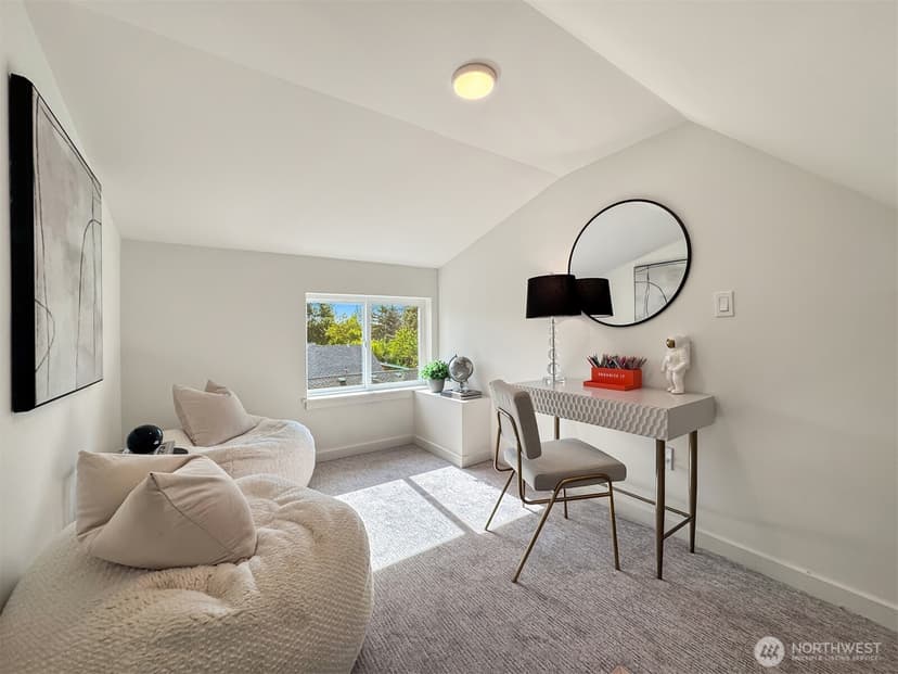 Property photo for 9004 5th Avenue S, Seattle photo 18
